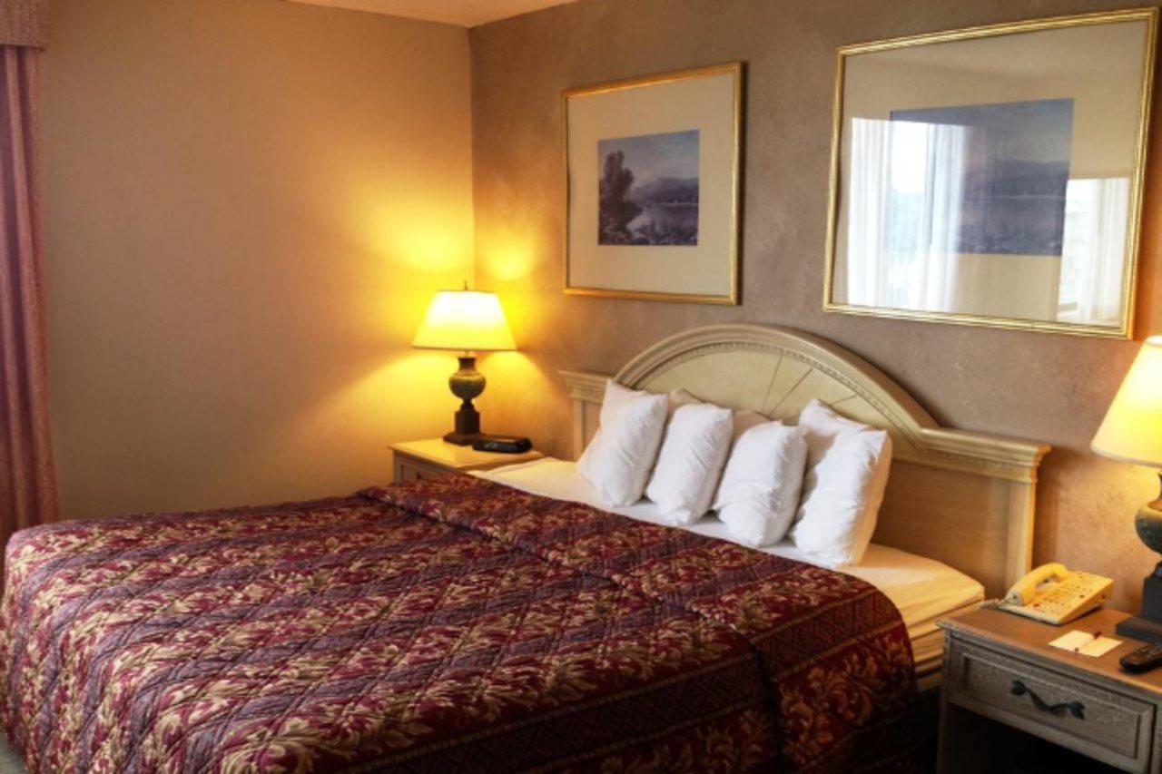 Fairbridge Hotel Cleveland East Wickliffe المظهر الخارجي الصورة