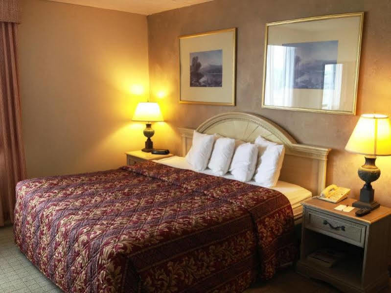 Fairbridge Hotel Cleveland East Wickliffe المظهر الخارجي الصورة