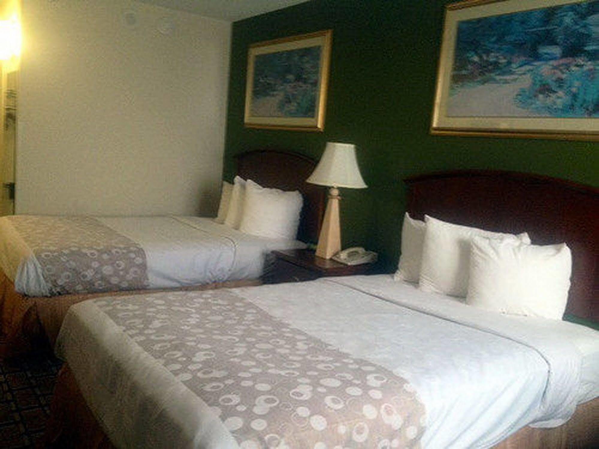 Fairbridge Hotel Cleveland East Wickliffe المظهر الخارجي الصورة